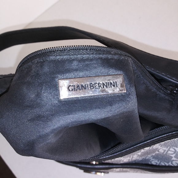 Giani Bernini Gray White Black Trim Handbag - Picture 7 of 16